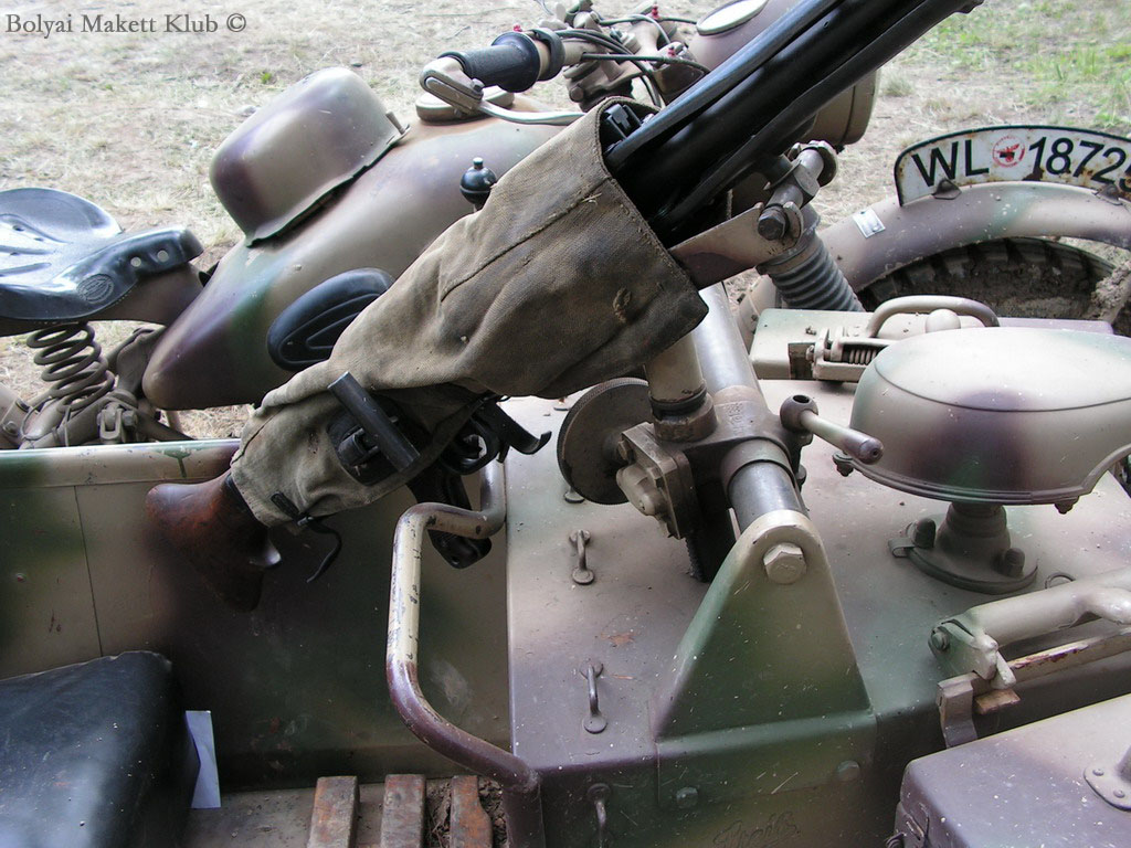 bmw_r75_13.jpg