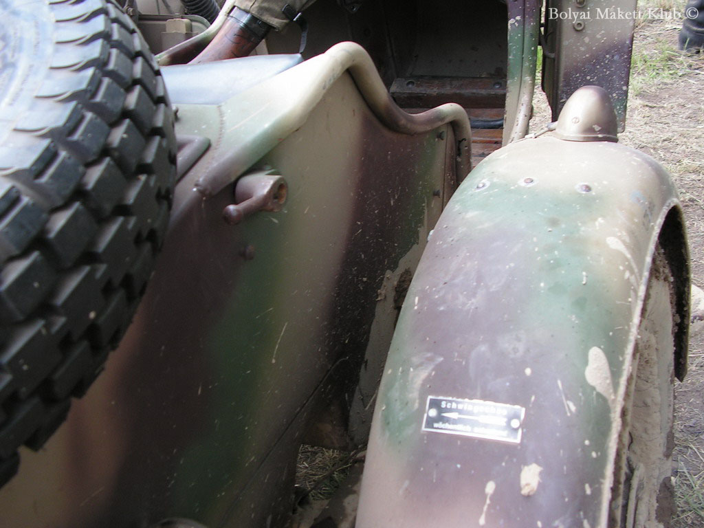 bmw_r75_16.jpg