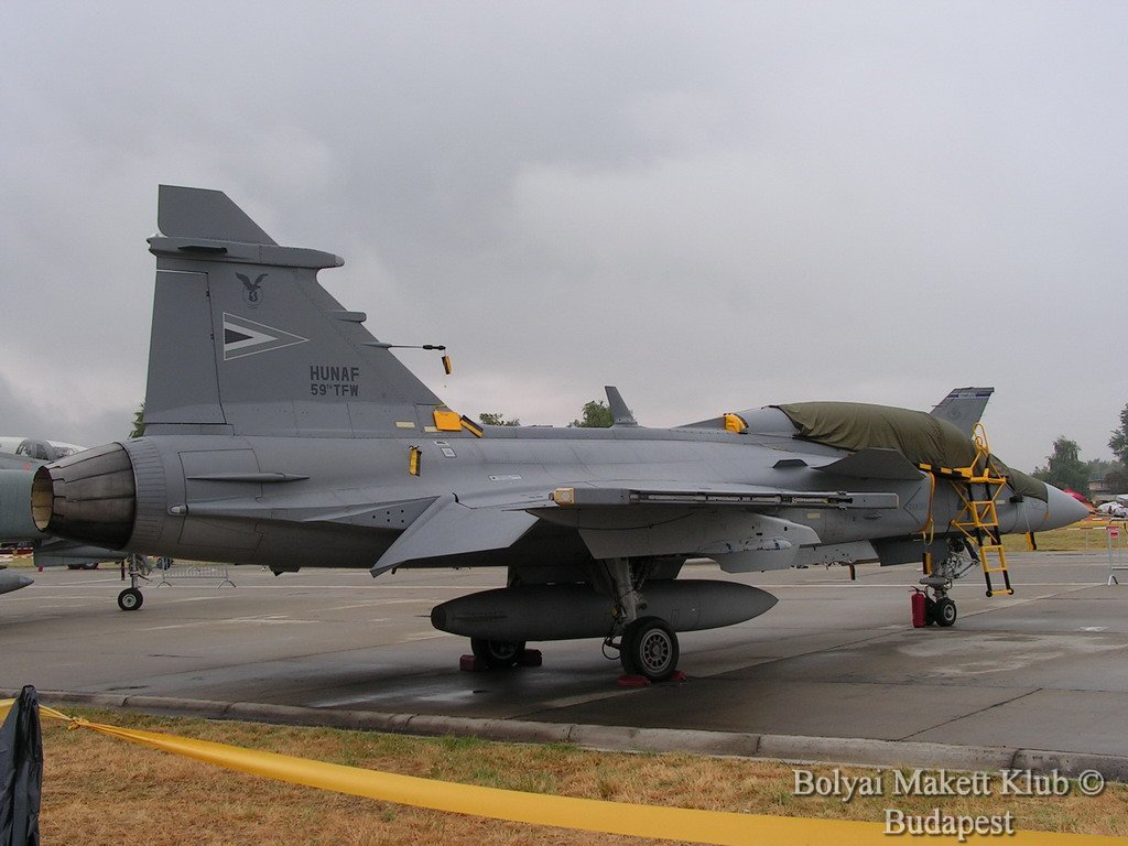 gripen_003.jpg