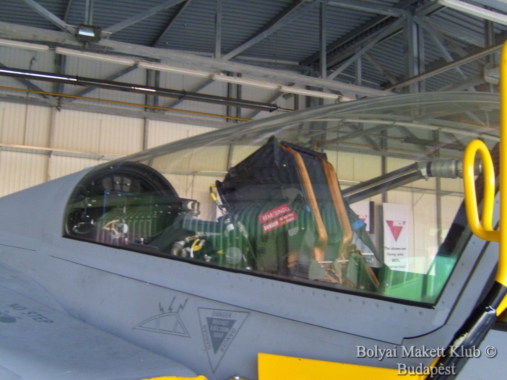 gripen_151.jpg
