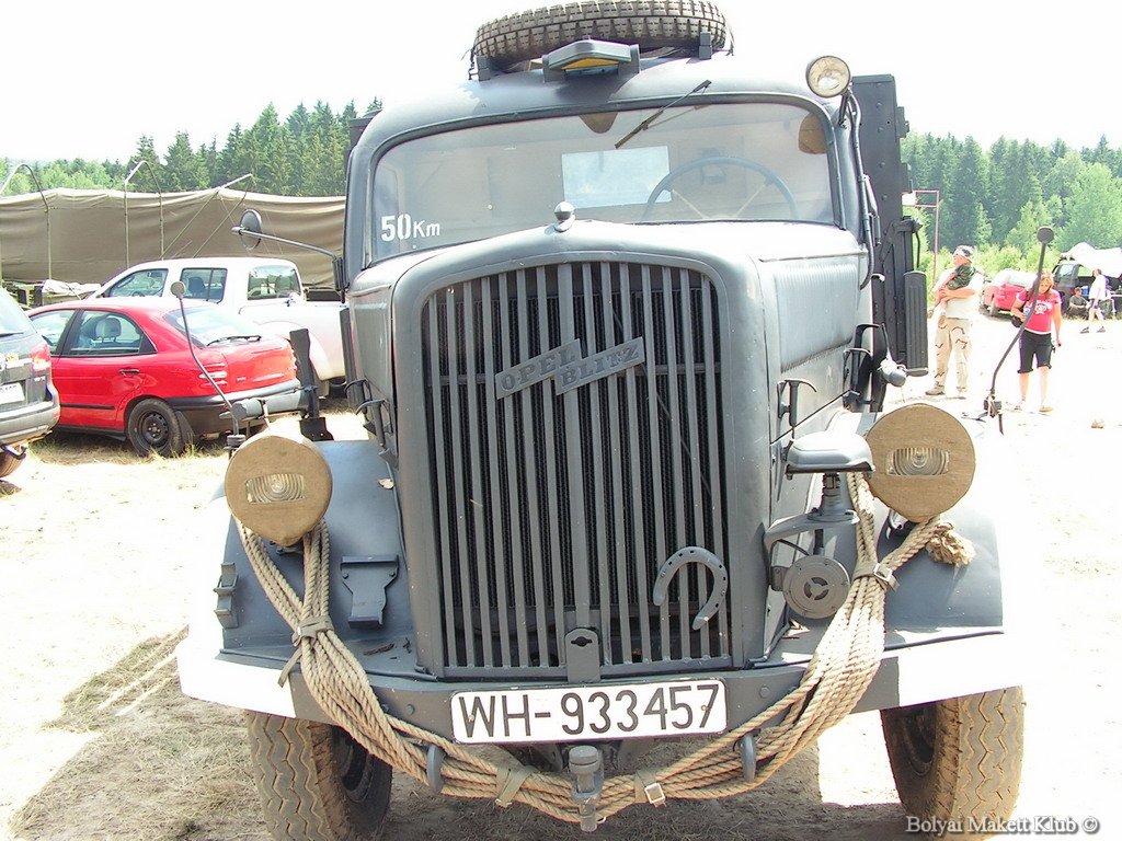 opelblitz04.jpg