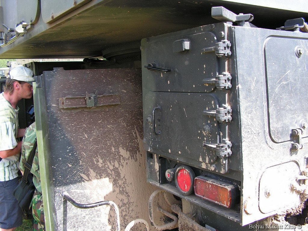 panzerhaubitze2000_19.jpg