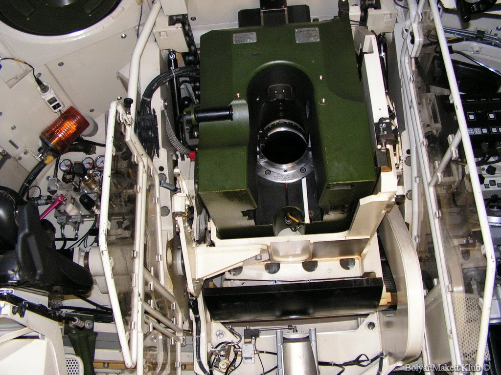 panzerhaubitze2000_27.jpg